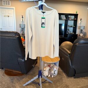 Banana Republic NWT Cream Long Sleeve Top. Size XL
